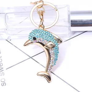 Porte-clés Créatif Dauphin en Strass pour Femmes Alliage Plaquage Or Charme de Sac Accessoire de Voiture Bijoux de Mode Cadeau