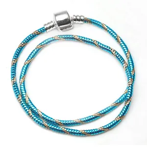 Διπλό βραχιόλι snake chain μπλε και χρυσό με γυαλιστερό ασημένιο κούμπωμα κυλίνδρου