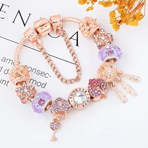 Armband in Roségold mit lila Kristallen und Herz-Schlüssel-Anhänger für Damen