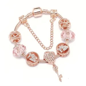 Romantisch Roségold Legierung Herzschloss Schlüssel Charm Armband Rosa Kristall Strass Perlen Schlangenkette Damen Schmuck Geschenk