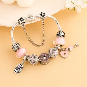 Pulsera de dijes de corazón rosa con cadena de serpiente de plata y colgante grabado
