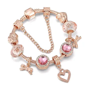 Luxus Roségold DIY Charm-Armband Für Damen Rosa Herz Schlüssel Schmetterling Anhänger Kristallperlen Schlangenkette Romantischer Schmuck
