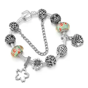 Damen Versilberte Legierung Charm Armband Schlangenkette Floral Murano Glasperlen Herz Lebensbaum Anhänger Schmuck Geschenk
