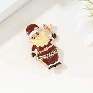 Broche Père Noël avec bannière Holiday Cheer et verre à cocktail en émail rouge