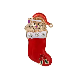 Spilla a Forma di Gatto nella Calza di Natale in Smalto Lega Placcata Oro Strass Ciondolo Festivo per Donna Bambini Gioielli