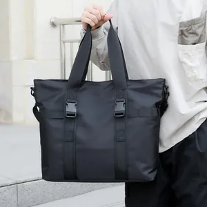 Grand sac fourre-tout noir minimaliste avec boucles pour le sport ou le quotidien