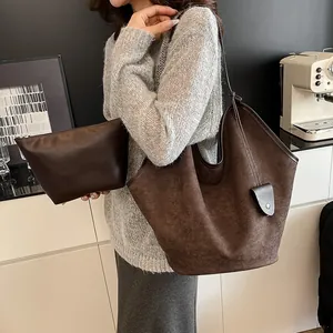 Grand sac cabas vintage marron foncé mat avec pochette intérieure pour femme