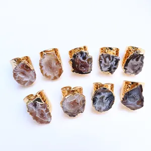 Natürliche brasilianische Druzy-Achat-Ringe mit vergoldeten, verstellbaren Schienen
