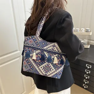 Borsa Tote Jacquard in Stile Etnico Boho Grande Capacità Moda Donna Motivo Geometrico Con Nappine Borsa a Tracolla Casual Quotidiana