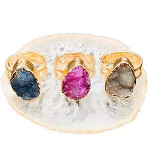 Anillo Ajustable Abierto de Geoda de Ágata Natural Vintage Bañado en Oro Cobre Anillo de Cuarzo de Cristal Irregular para Mujer Hombre