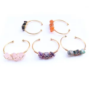 5-delige set bohemian natuurlijke kristallen armbanden met koperdraad gewikkelde stenen