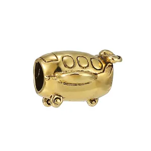 Charm avion en alliage doré avec finition brillante pour bracelets de perles DIY