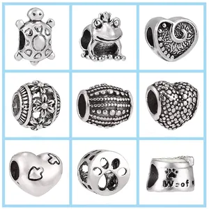 Perles de Charme en Alliage Argenté Vintage pour Fabrication de Bijoux Bracelet DIY Breloques Pendentifs Grenouille Tortue Cœur Patte Woof