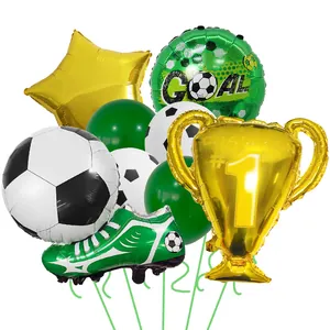 Set di palloncini a tema calcio con trofeo d'oro e palloncini in foil a scarpa da calcio