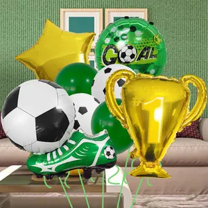 Kit palloncini a tema calcio con trofeo campione, pallone Goal e scarpe verdi