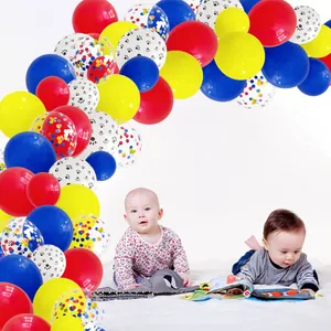 Kit de arco de globos de colores con huellas de patas para fiestas infantiles temáticas
