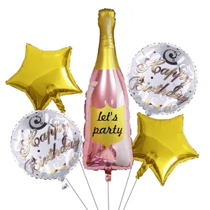 Dettaglio del set di 5 palloncini in alluminio con bottiglia di champagne e stelle d'oro