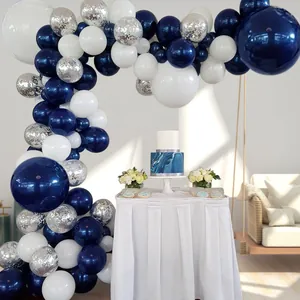 Kit arche de ballons bleu marine et blanc avec ballons confettis argent pour décoration