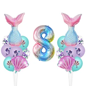 Détail du kit ballons sirène 8 ans avec queue de sirène dégradée et coquillages colorés