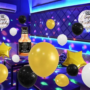 Ballon bouteille de whisky avec étoiles dorées et ballons en latex pour décor de fête