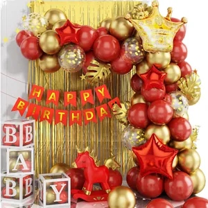 Set decorazioni compleanno rosso e oro con palloncini, tenda a frange e striscione