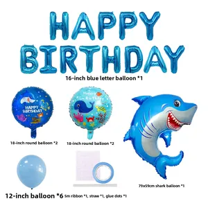 Set de cumpleaños océano azul con globos de tiburón y letras de papel de aluminio
