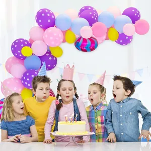 Regenbogen-Lutscher-Ballonbogen-Set für Geburtstagsfeiern mit Kindern und bunten Ballons