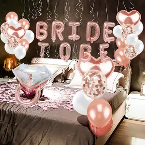 Roségouden Bride to Be ballonnenset met diamantring en hartballonnen voor vrijgezellenfeest