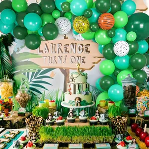 Kit arche de ballons safari jungle avec imprimés animaux et décor de fête d'anniversaire