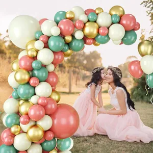 Kit arche de ballons vert sauge et rose poudré pour mariage ou fête en plein air