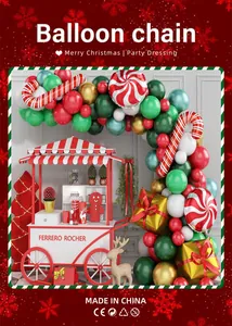 Detalle guirnalda globos de Navidad con látex rojo verde dorado y bastones de caramelo