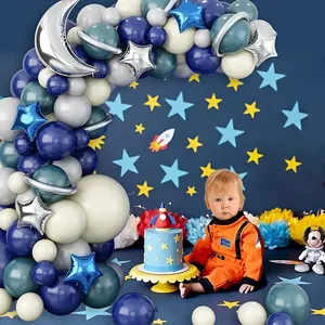 Astronaut ruimte thema ballonboog set met blauwe zilveren sterren voor feestdecor