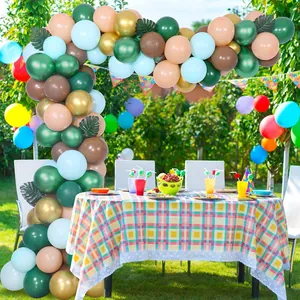 Dschungel Ballon Girlande Set mit waldgrünen und goldenen Ballons für Gartenpartys