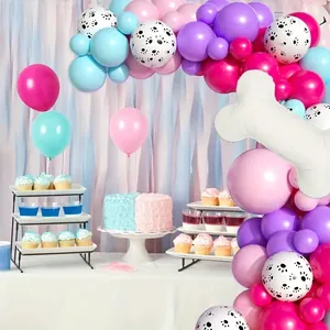 Set arco di palloncini a osso di cane con stampe di zampe per festa di compleanno