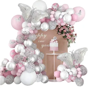 Kit arche de ballons rose et argent avec papillons 3D et roses pour décoration d'anniversaire