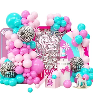 Kit arche de ballons disco avec sphères argentées 4D et ballons bleu rose de fête