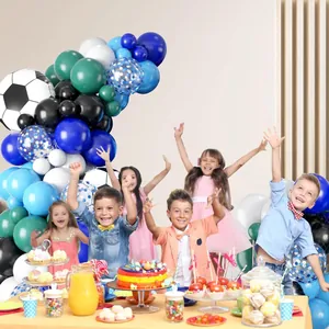Kit arche de ballons thème football bleu et blanc pour anniversaires et fêtes sportives