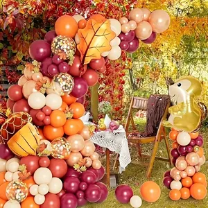 Herbst-Ballonbogen-Set mit Ahornblatt und Eichhörnchen für Erntedankfest-Dekoration