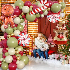 Kit arche de ballons de Noël avec bonhomme de pain d'épice et renne pour décoration