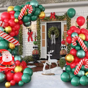 Arche de ballons de Noël détaillée avec Père Noël et cannes à sucre pour décoration