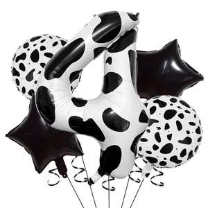 Set de 5 ballons chiffre 4 à motif vache avec étoiles noires pour décoration de fête