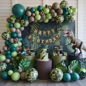 Kit ghirlanda di palloncini dinosauro giungla con accenti camouflage e banner di compleanno