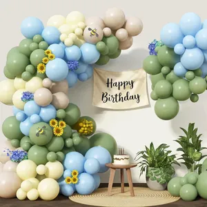 Salbeigrüne Ballonbogen-Set mit Sonnenblumen und Bienen für die Geburtstagsdekoration