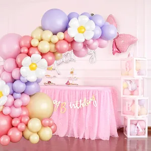 Kit arche de ballons marguerite avec ballons macaron et boîtes baby pour fête d'anniversaire