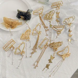 Pince à Cheveux Papillon Or Métal Gland Épingle à Cheveux Avec Pendentif Künstliche Perle Chaîne Élégant Nœud en Maille Femme Accessoires