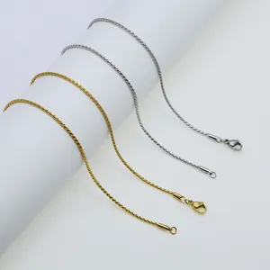 Dettagli di catene a serpente in acciaio inossidabile oro e argento con chiusura a moschettone