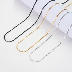 Detaillierte flache Schlangengliederketten aus Edelstahl in Schwarz, Gold und Silber