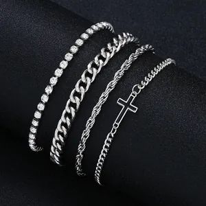 Set di 4 braccialetti hip-hop color argento con ciondolo a croce e catena cubana