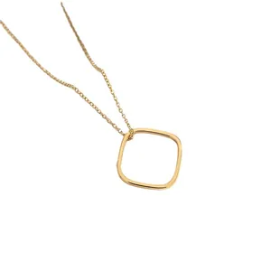 Minimalist rose gold O-chain necklace featuring a polished square geometric pendant