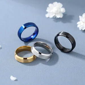 Bague Anneau en Acier Inoxydable Minimaliste Pour Hommes Femmes Unisexe Finition Brossée Bord Biseauté Bijoux de Mode Cadeau